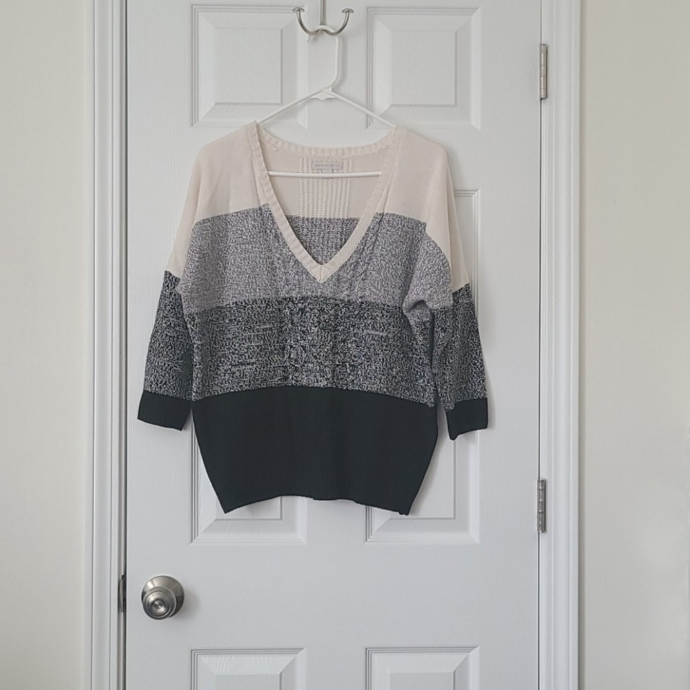 Women's sweater